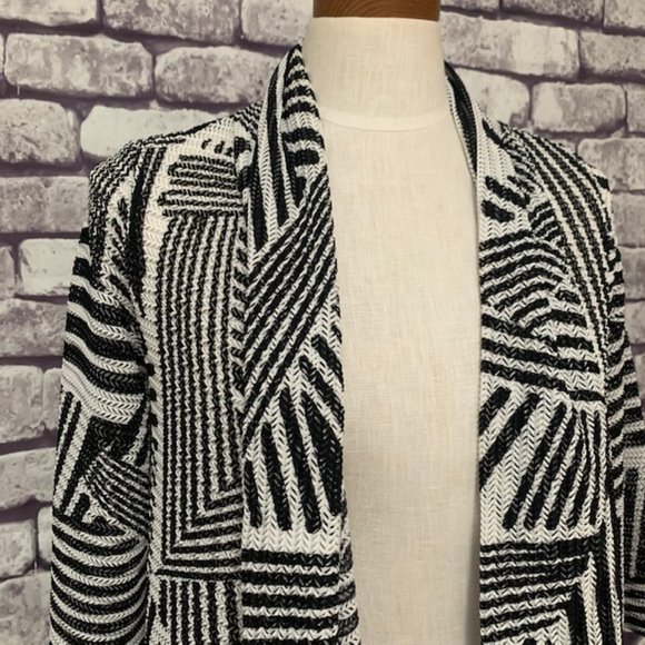 PerSeption Concept No Close Shawl Cardigan - Picture 2 of 10